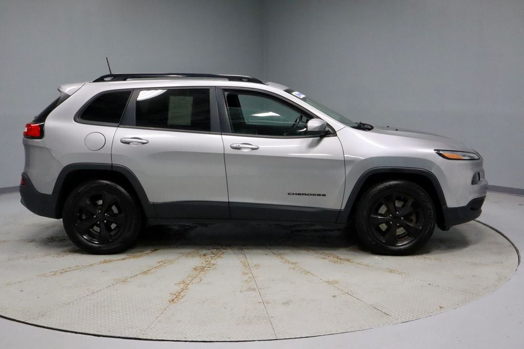 2016 Jeep Cherokee Altitude