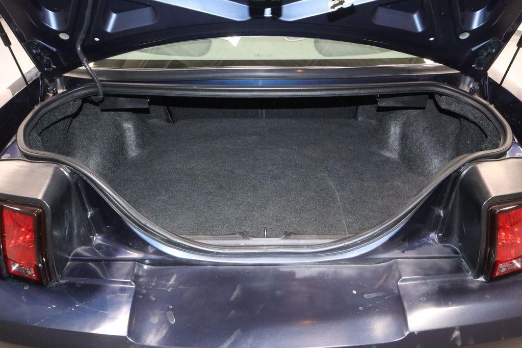 2002 Ford Mustang V6