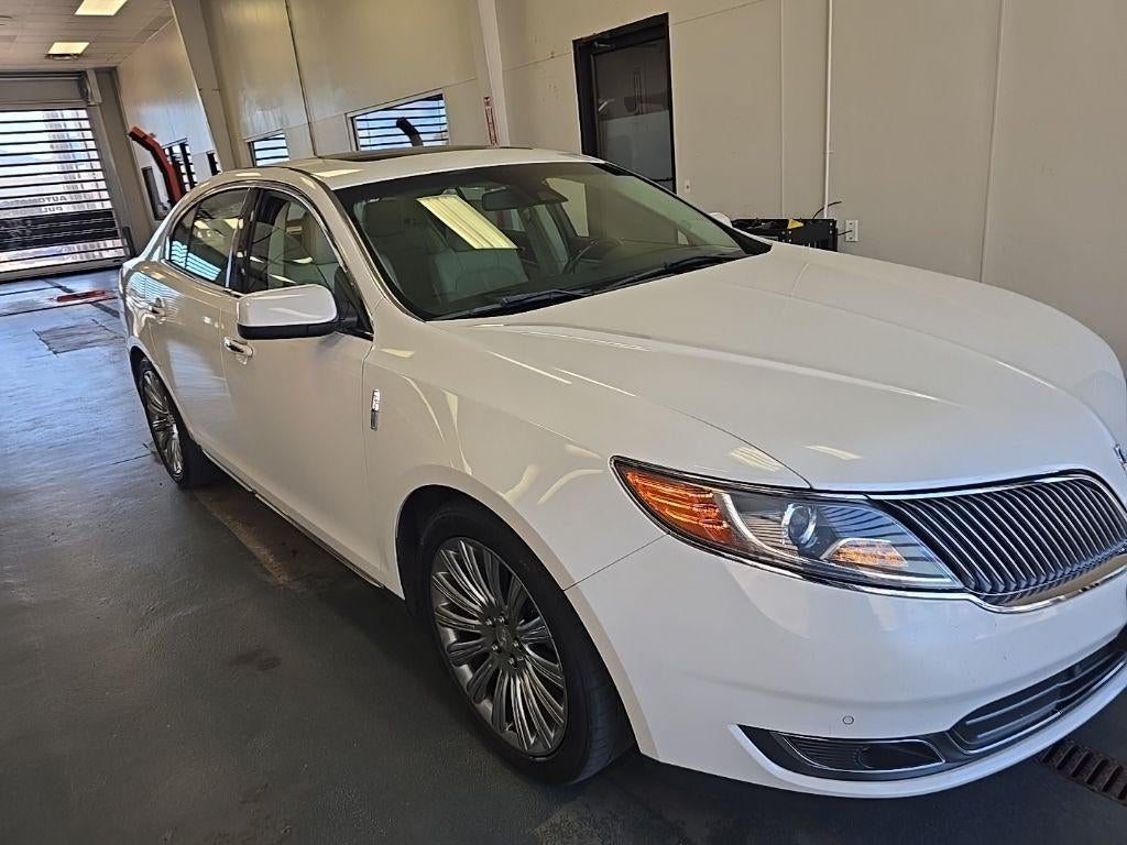 2014 Lincoln MKS Base