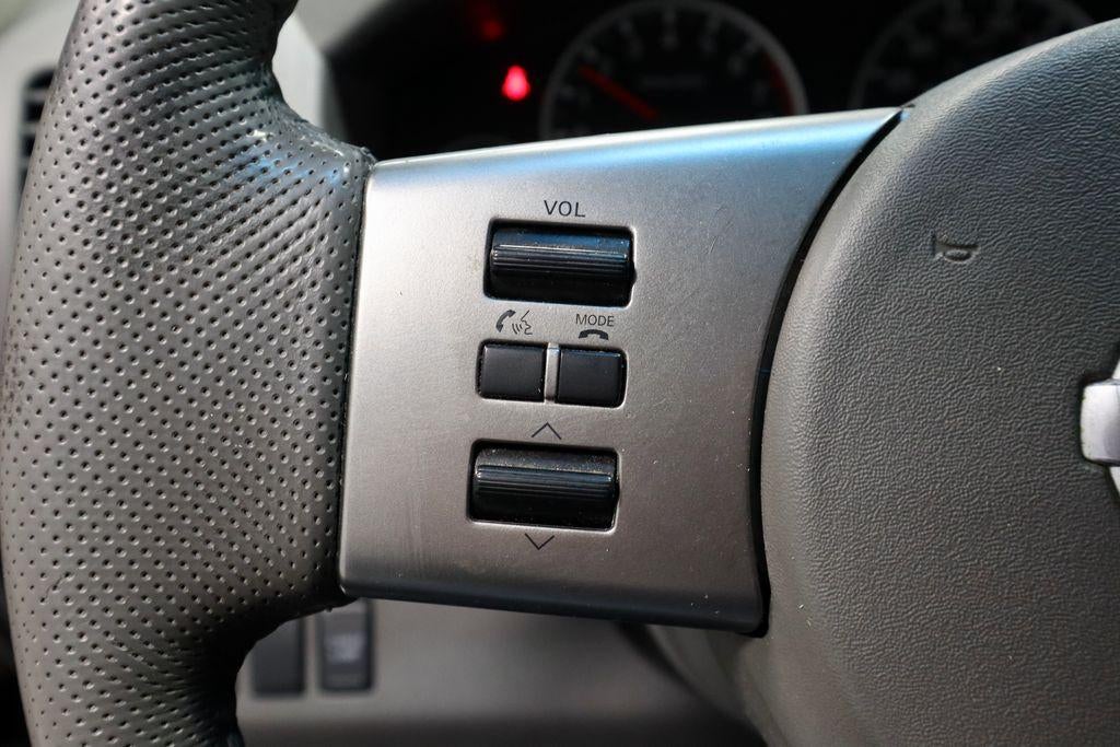 2011 Nissan Frontier SL