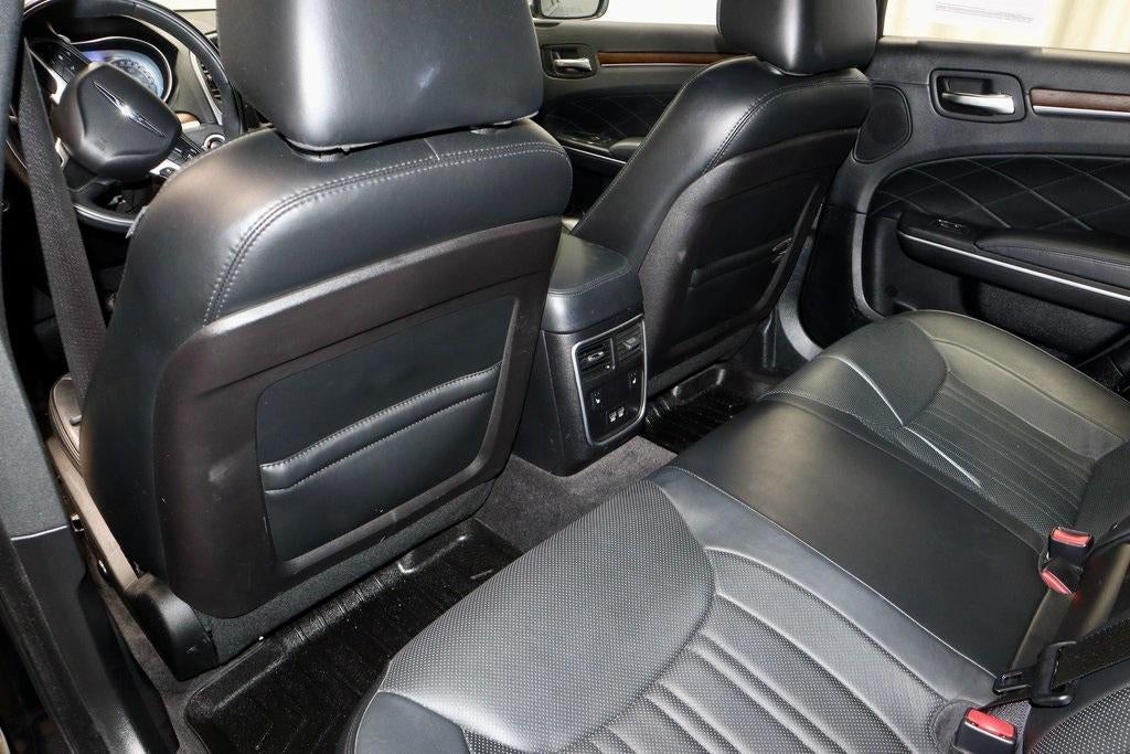 2015 Chrysler 300 300C Platinum