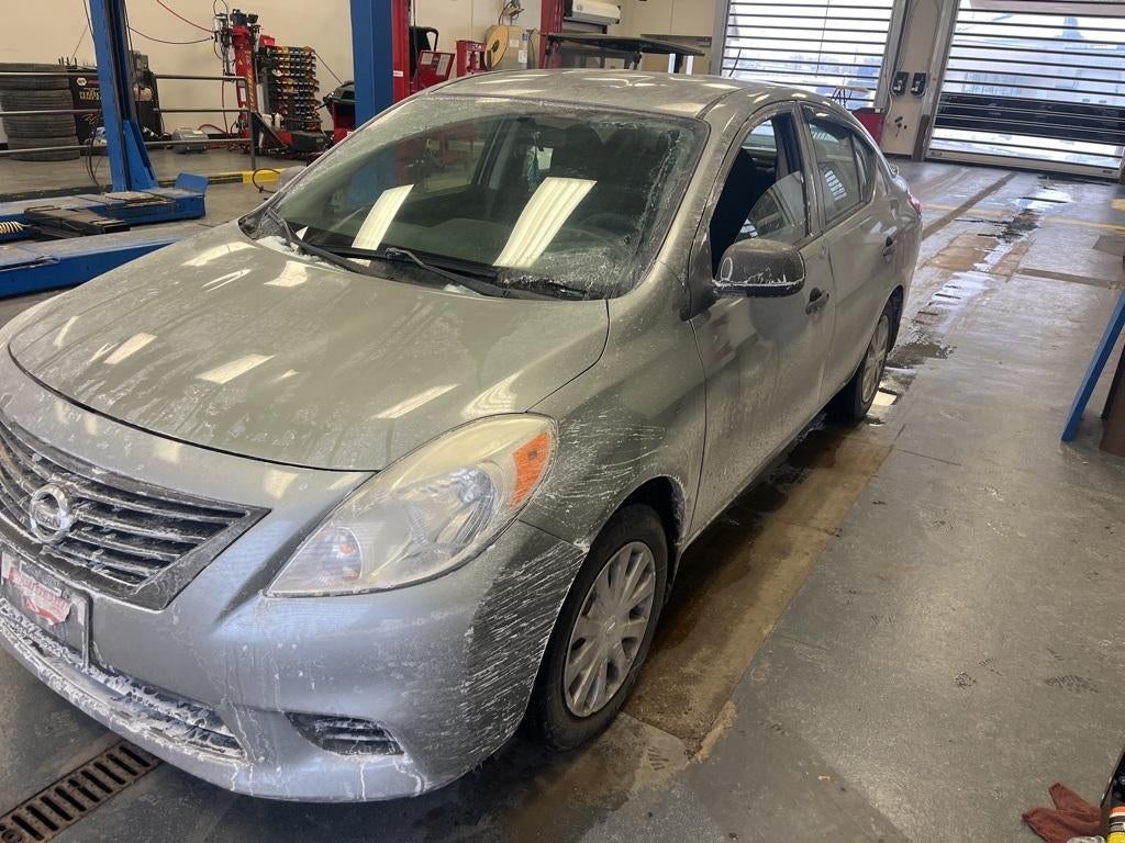 2014 Nissan Versa S Plus
