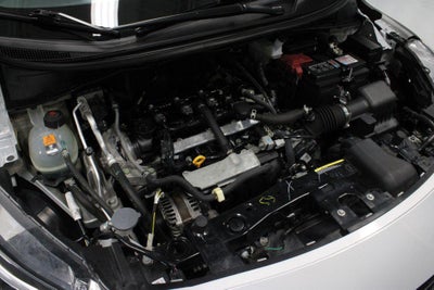 2024 Nissan Versa SR