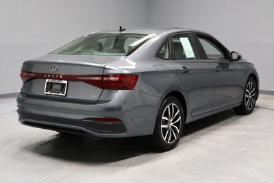 2025 Volkswagen Jetta SE