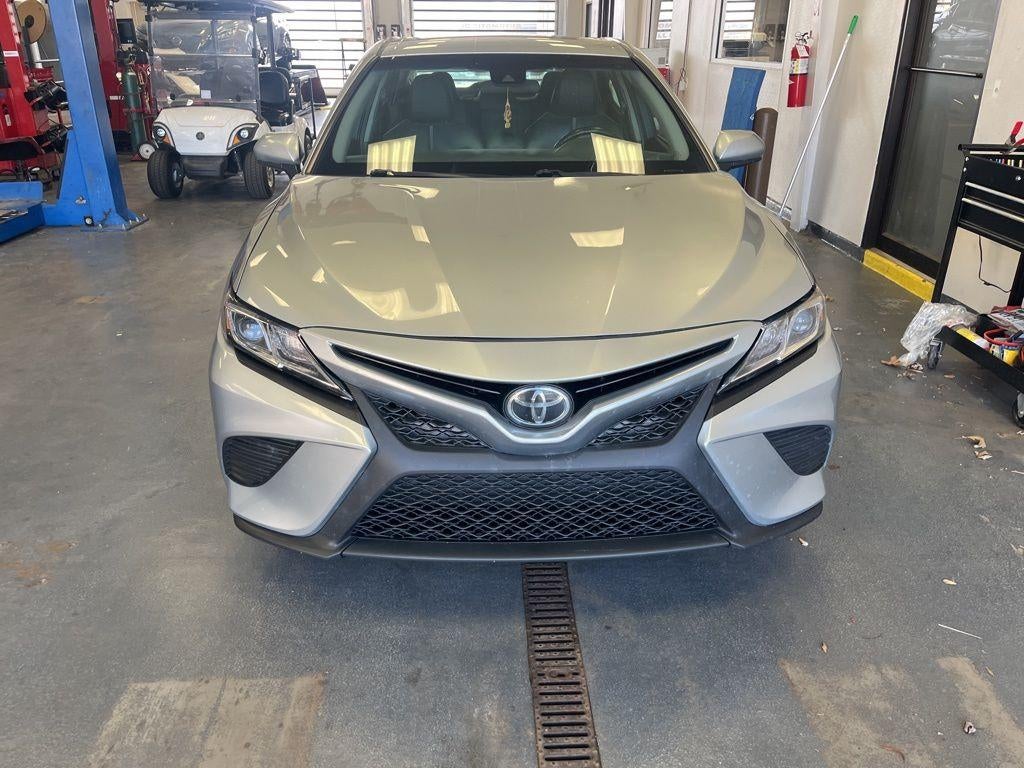 2018 Toyota Camry SE