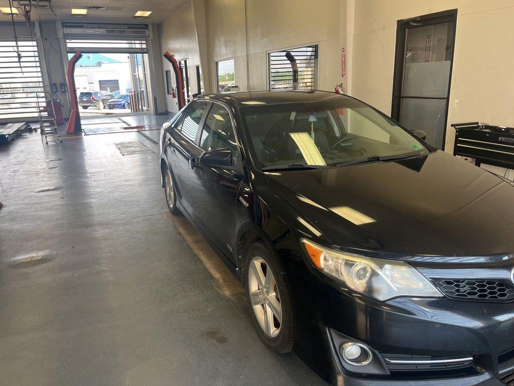 2014 Toyota Camry Hybrid SE Limited Edition