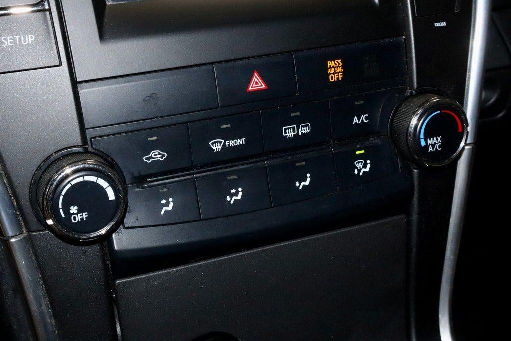 2015 Toyota Camry SE