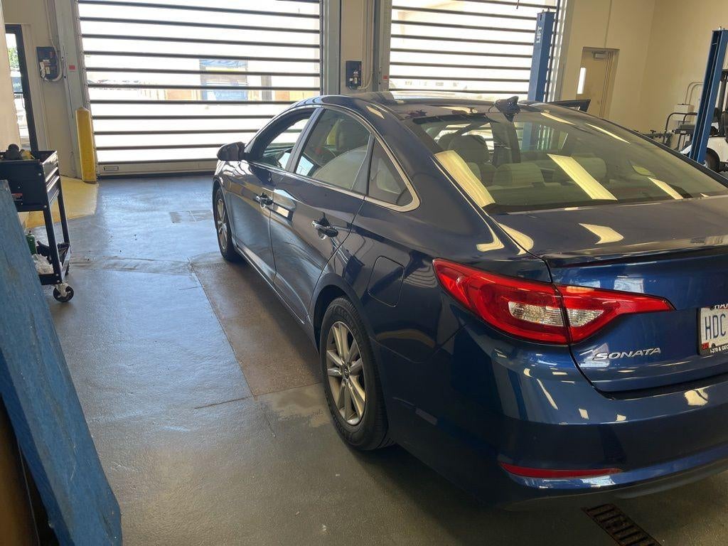 2017 Hyundai SONATA SE