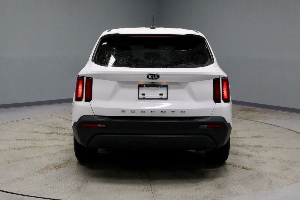 2021 Kia Sorento LX