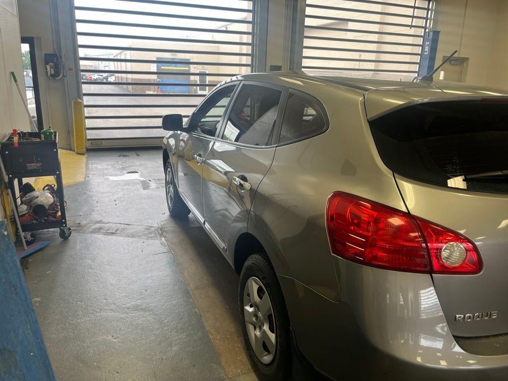2013 Nissan Rogue S