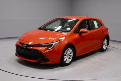 2025 Toyota Corolla Hatchback SE