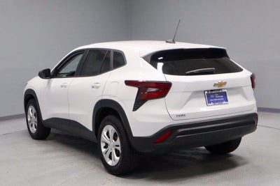 2025 Chevrolet Trax LS
