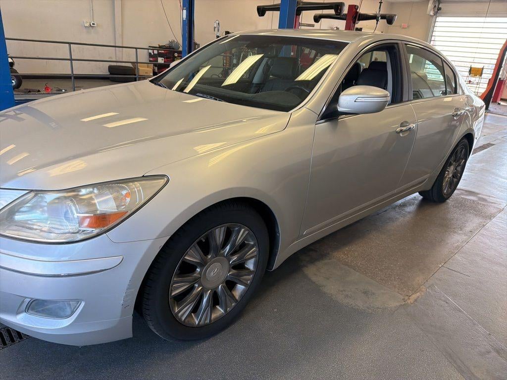 2009 Hyundai GENESIS Base