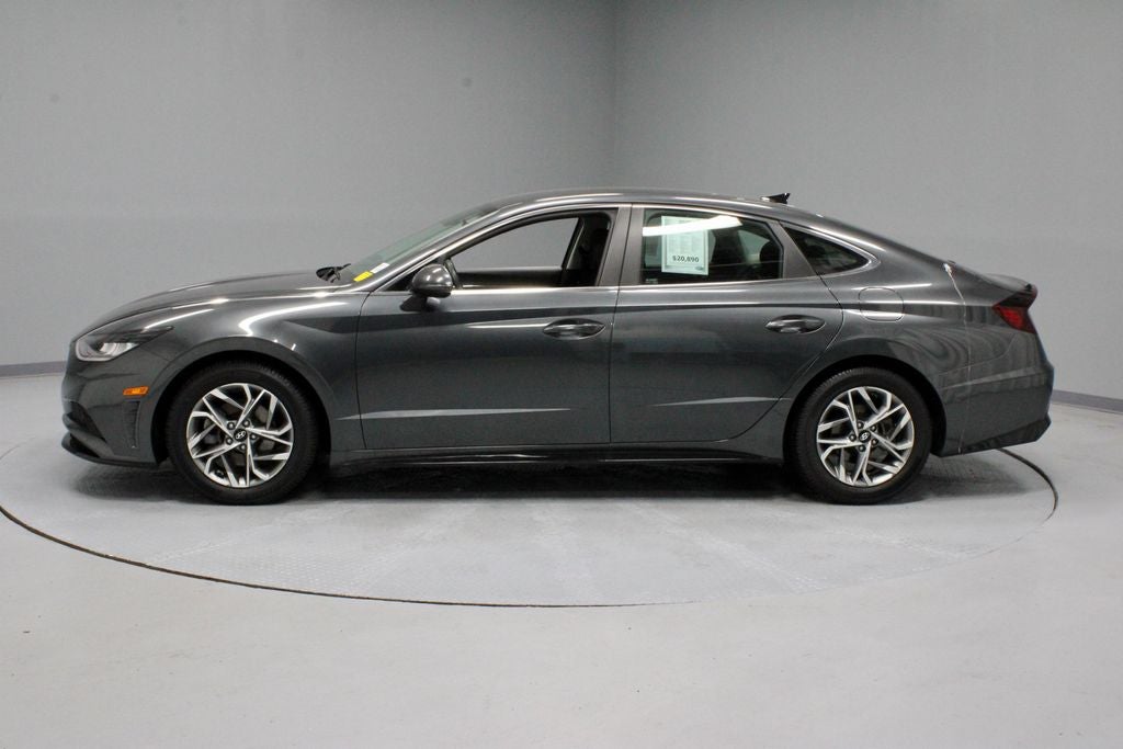 2022 Hyundai SONATA SEL