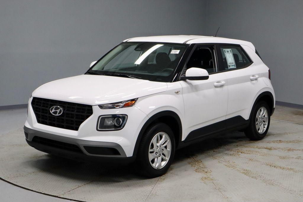 2023 Hyundai VENUE SE
