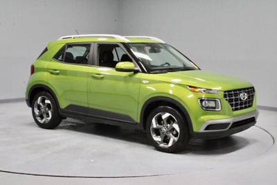 2024 Hyundai VENUE SEL