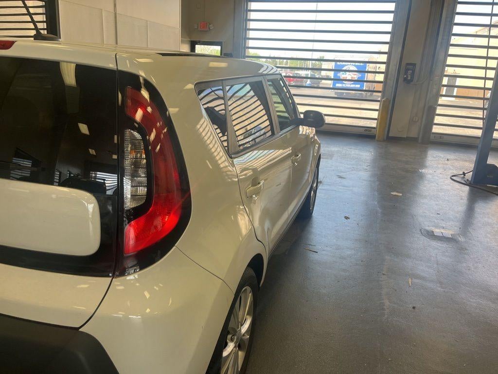 2014 Kia Soul +