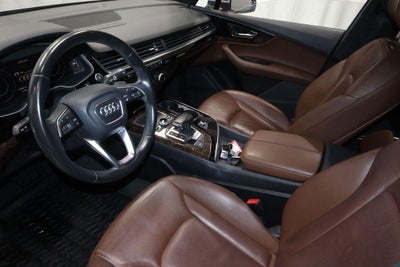 2017 Audi Q7 Premium Plus