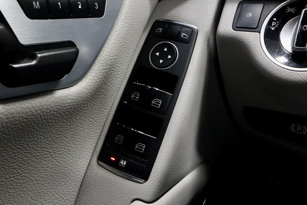 2012 Mercedes-Benz C-Class C 300