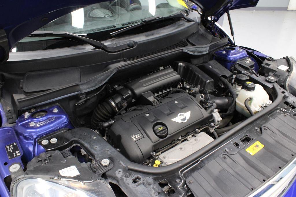 2016 MINI Cooper Countryman Base
