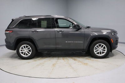 2024 Jeep Grand Cherokee Laredo X 4x4