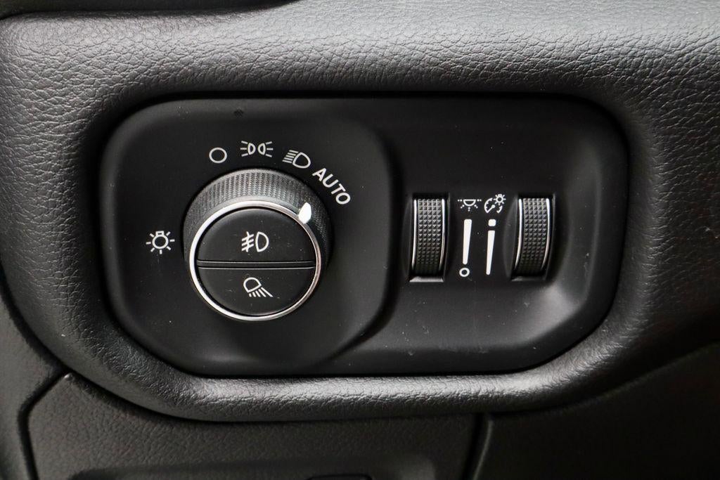 2023 RAM 1500 Laramie 4x4 Crew Cab 5'7" Box