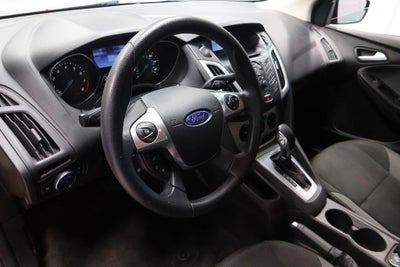 2014 Ford Focus 4dr Sdn SE
