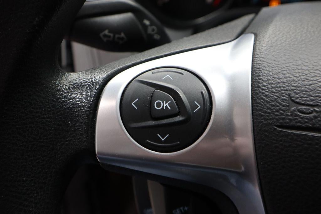 2014 Ford Focus 4dr Sdn SE