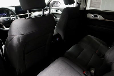 2025 Ford Explorer Active 4WD