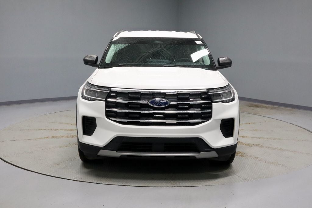 2025 Ford Explorer Active 4WD