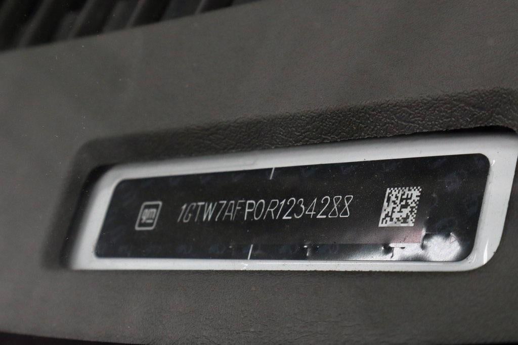 2024 GMC Savana Cargo Van 2500 Regular Wheelbase Rear-Wheel Drive