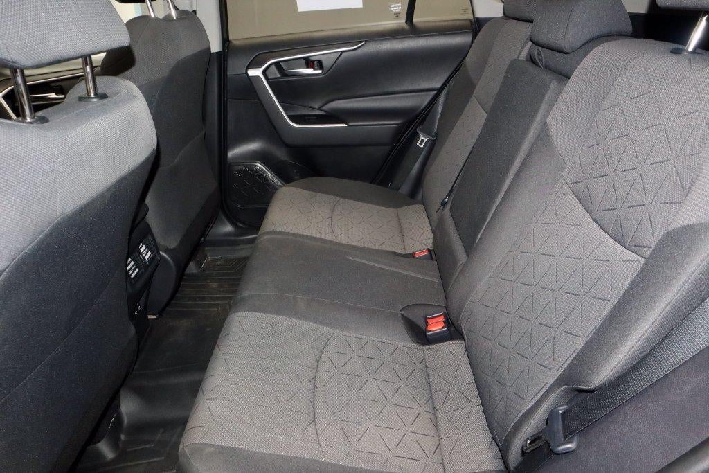 2020 Toyota RAV4 XLE AWD (Natl)
