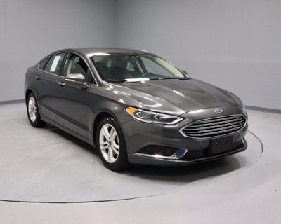 2018 Ford Fusion SE FWD