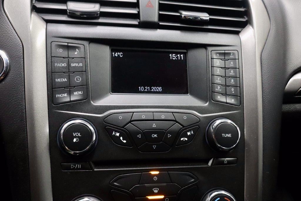 2018 Ford Fusion SE FWD