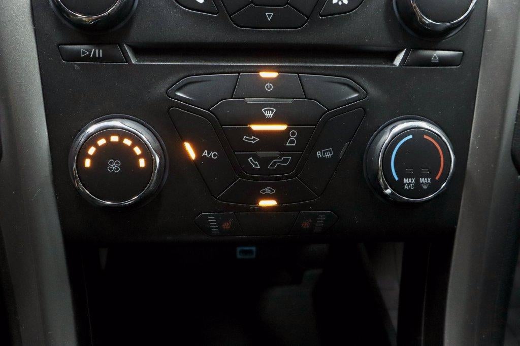 2018 Ford Fusion SE FWD