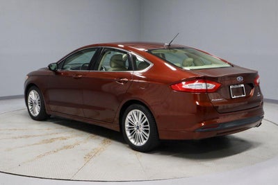 2016 Ford Fusion 4dr Sdn SE FWD