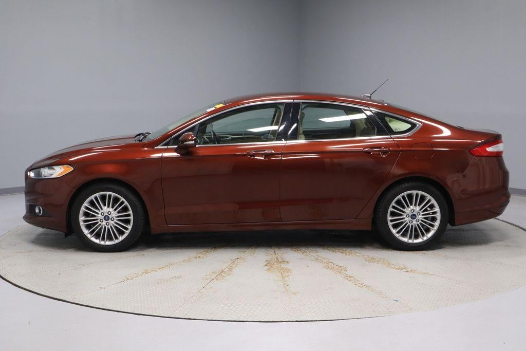 2016 Ford Fusion 4dr Sdn SE FWD