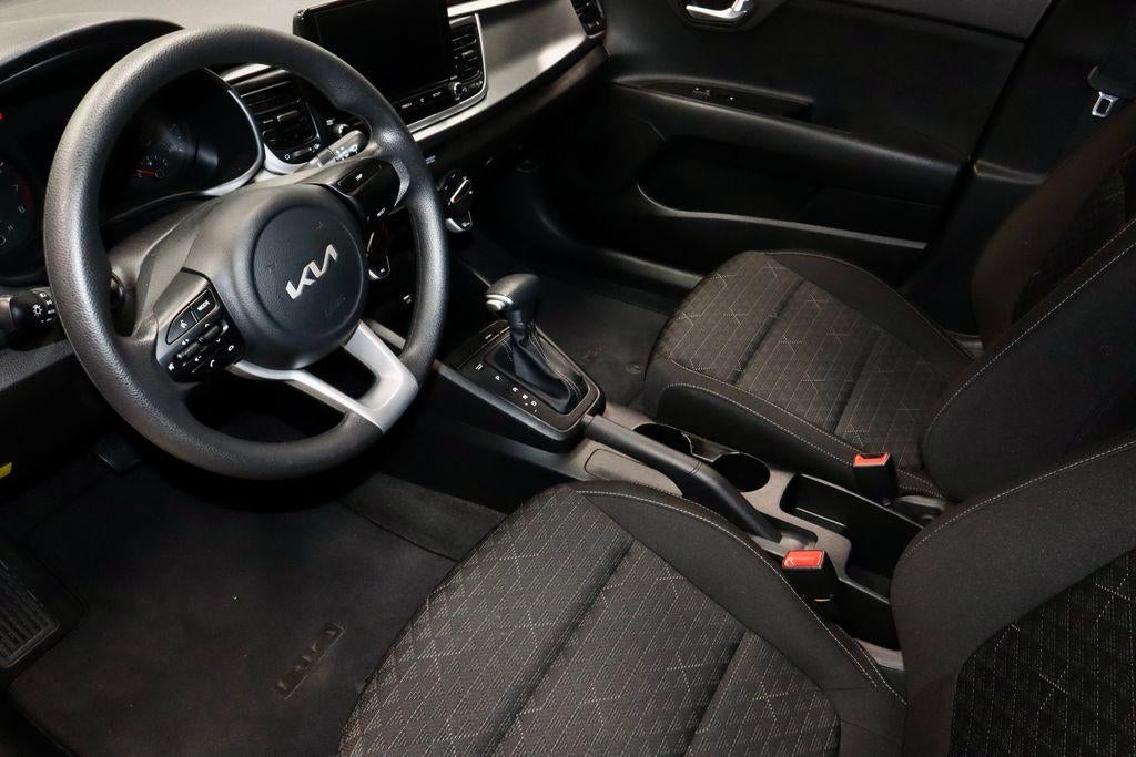 2023 Kia Rio LX IVT
