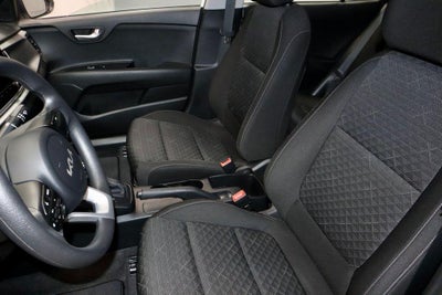 2023 Kia Rio LX IVT