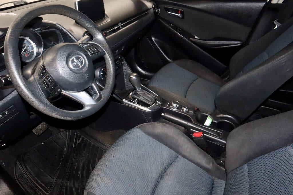 2016 Scion iA 4dr Sdn Auto (Natl)