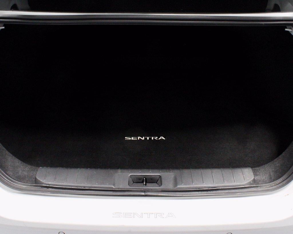 2025 Nissan Sentra SR CVT