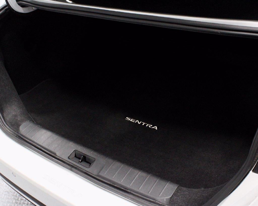 2025 Nissan Sentra SR CVT