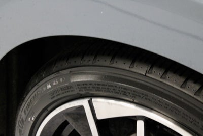 2025 Nissan Sentra SR CVT