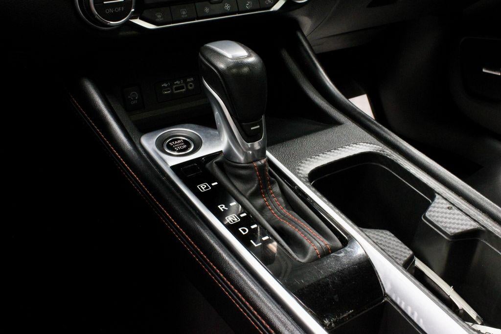 2025 Nissan Sentra SR CVT