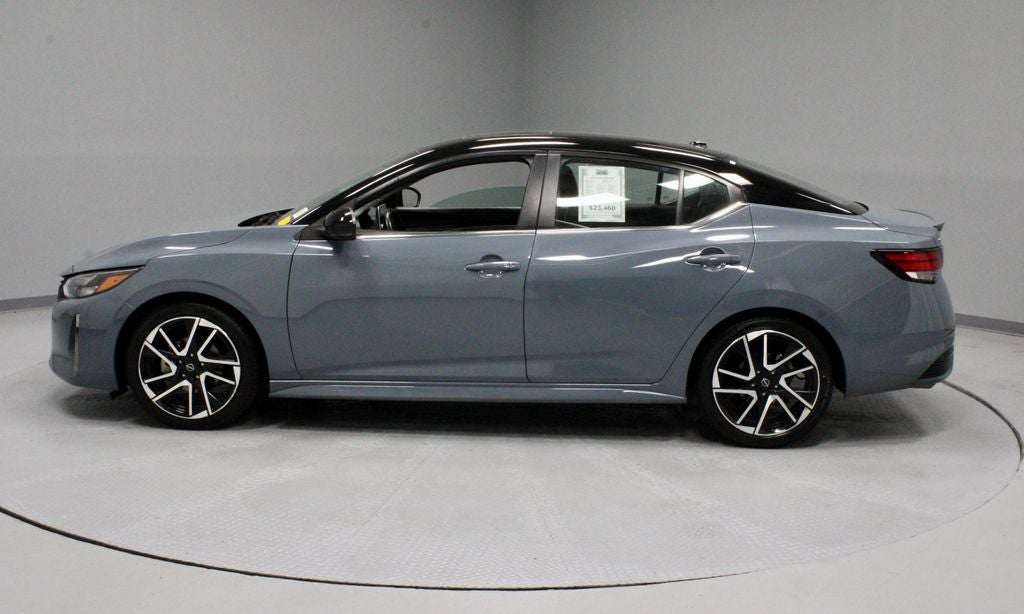 2025 Nissan Sentra SR CVT