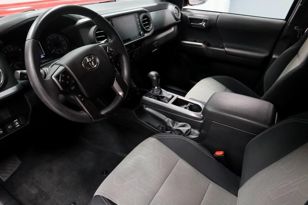 2022 Toyota Tacoma 4WD 4WD TRD Sport Double Cab 5' Bed V6 MT (Natl)