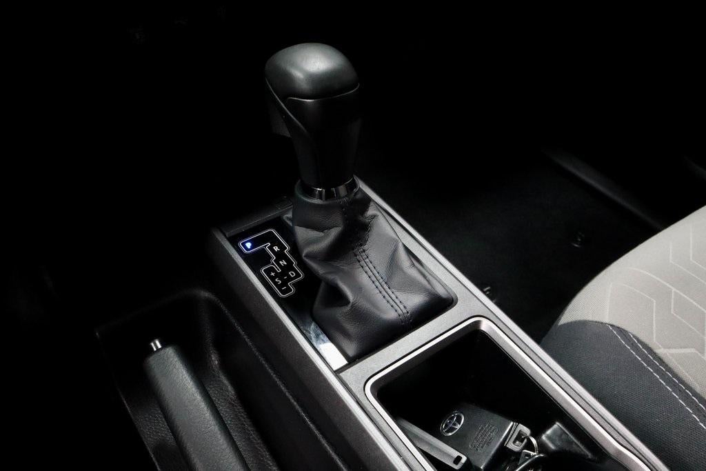 2022 Toyota Tacoma 4WD 4WD TRD Sport Double Cab 5' Bed V6 MT (Natl)