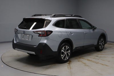 2022 Subaru Outback Limited CVT