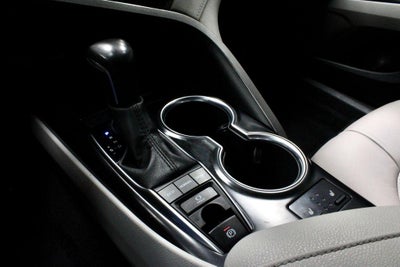 2020 Toyota Camry XSE Auto (Natl)
