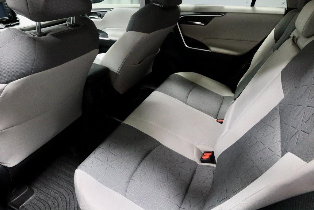 2022 Toyota RAV4 Hybrid XLE AWD (Natl)